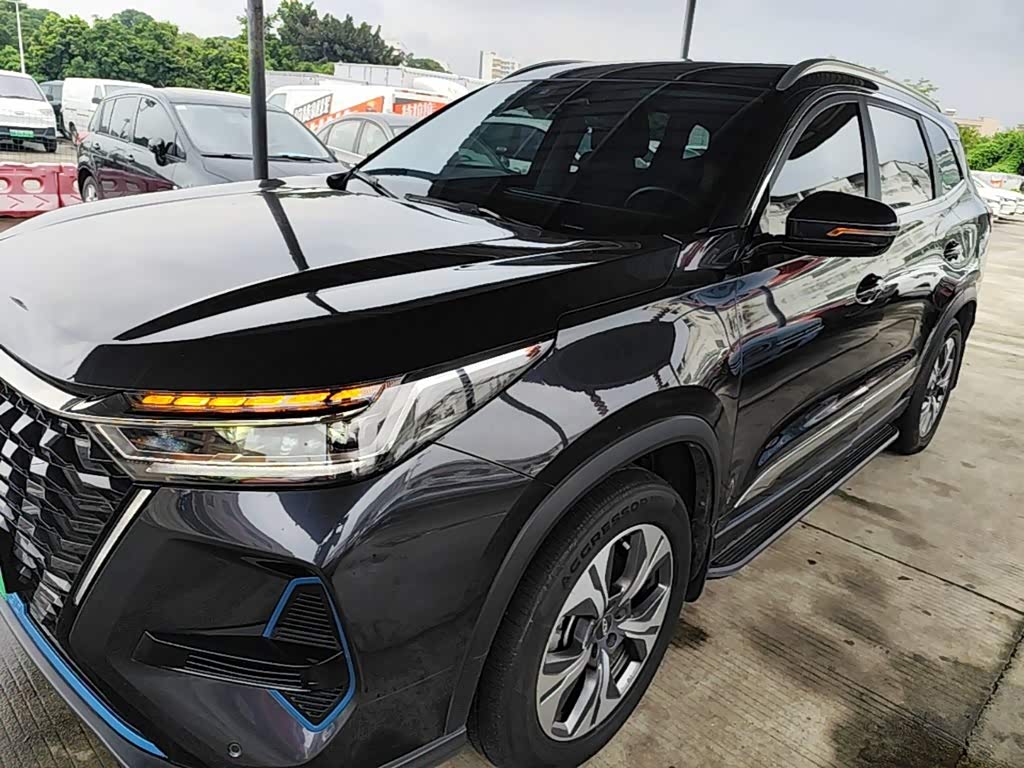 Chery Tiggo 8 PRO EV