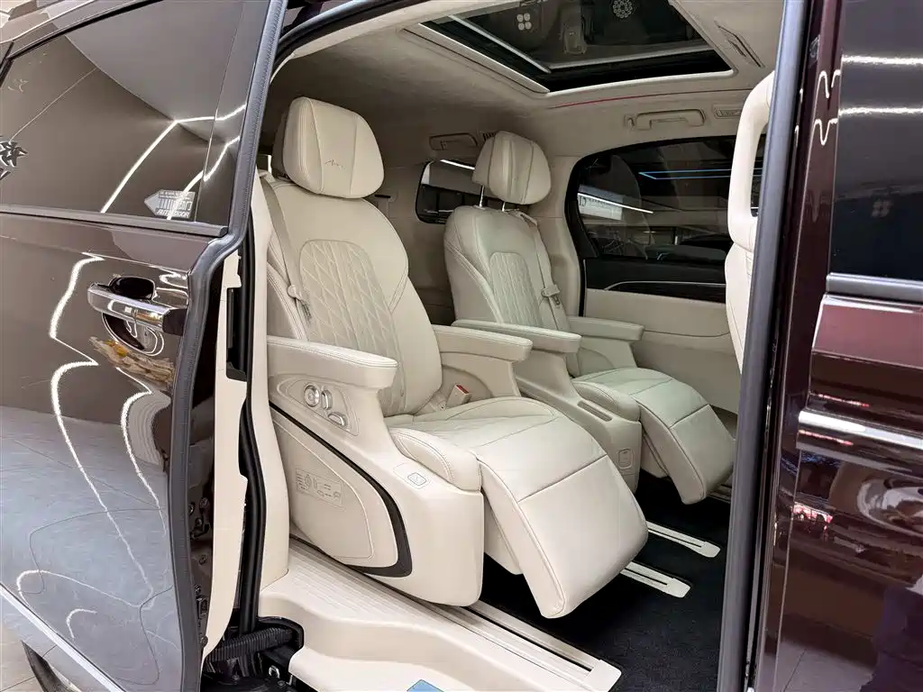 Buick GL8 2021 Avenir Aivia 6-Seater Elite Edition фото 14