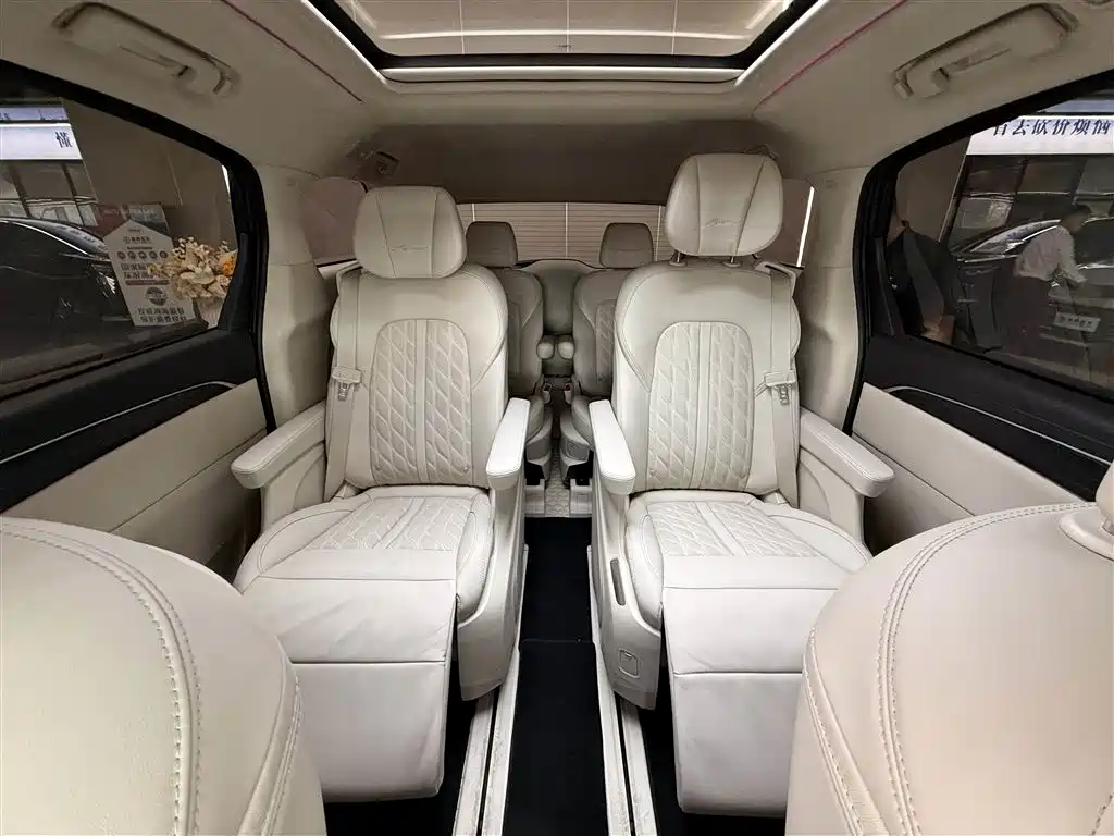 Buick GL8 2021 Avenir Aivia 6-Seater Elite Edition фото 25