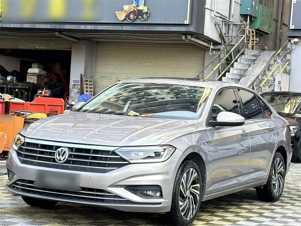 Volkswagen Sagitar 2021 280TSI DSG Luxury Smart Connect фото 2