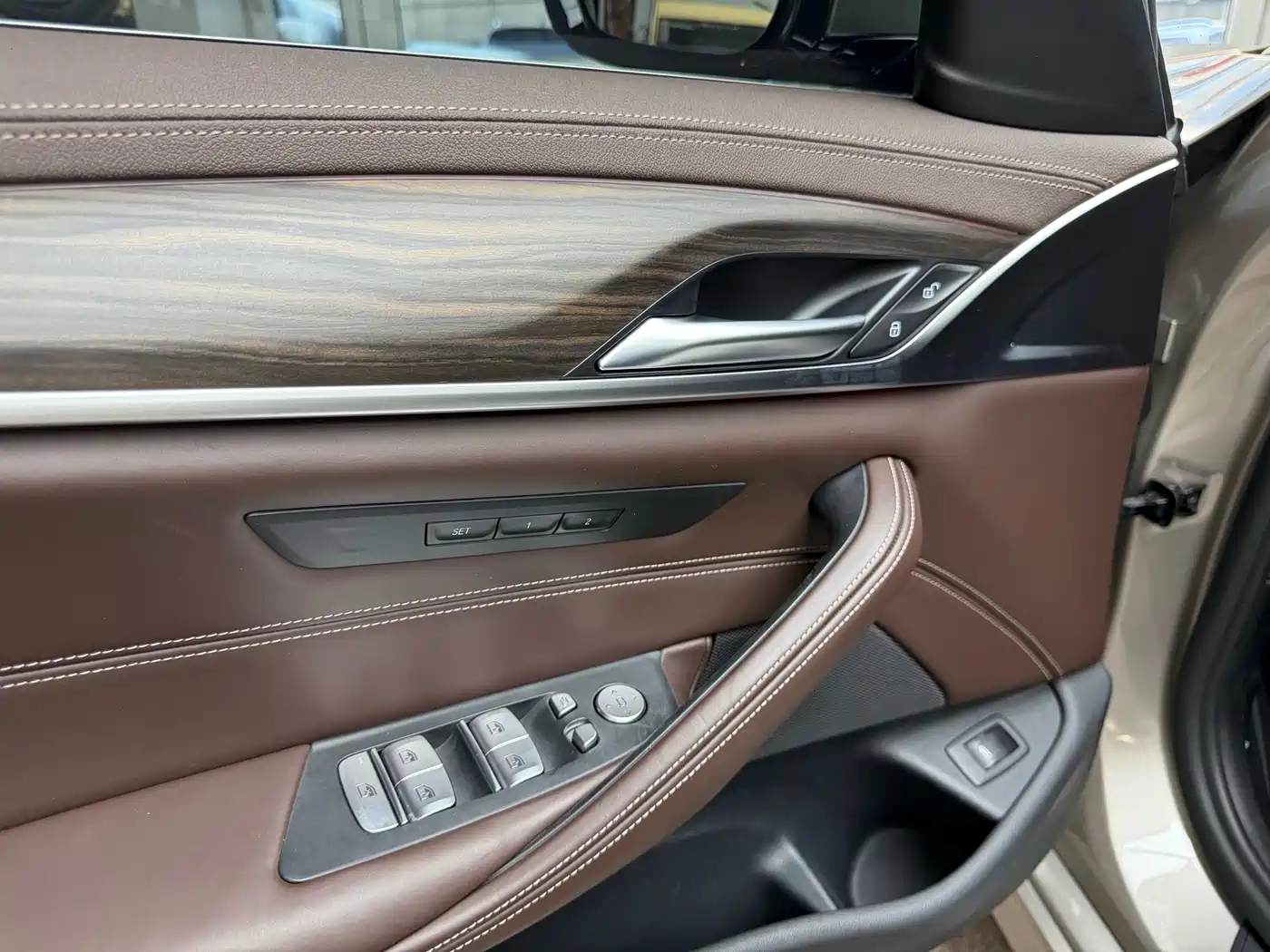 BMW 5 Series 2020 530Li xDrive Luxury Package фото 10