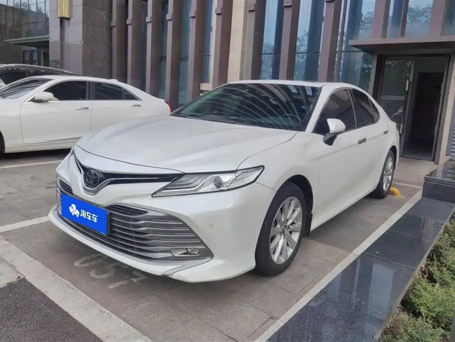 Toyota Camry 2019 2.0G Luxury Edition China VI
