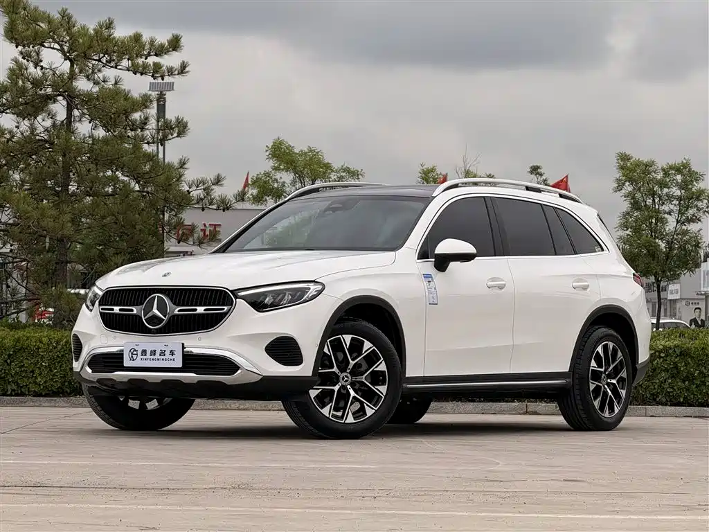 Mercedes-Benz GLC 2023 Facelift GLC 260 L 4MATIC Sport 5-Seater