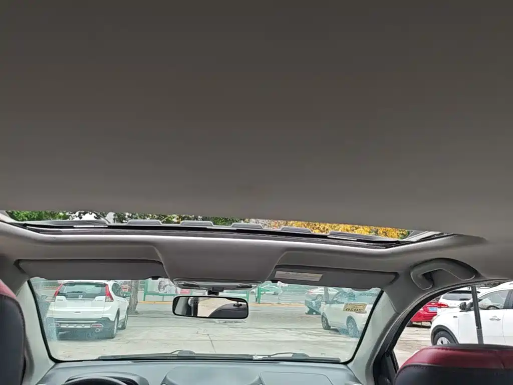 Haval H1 2017 Red Label 1.5L Manual Luxury фото 18