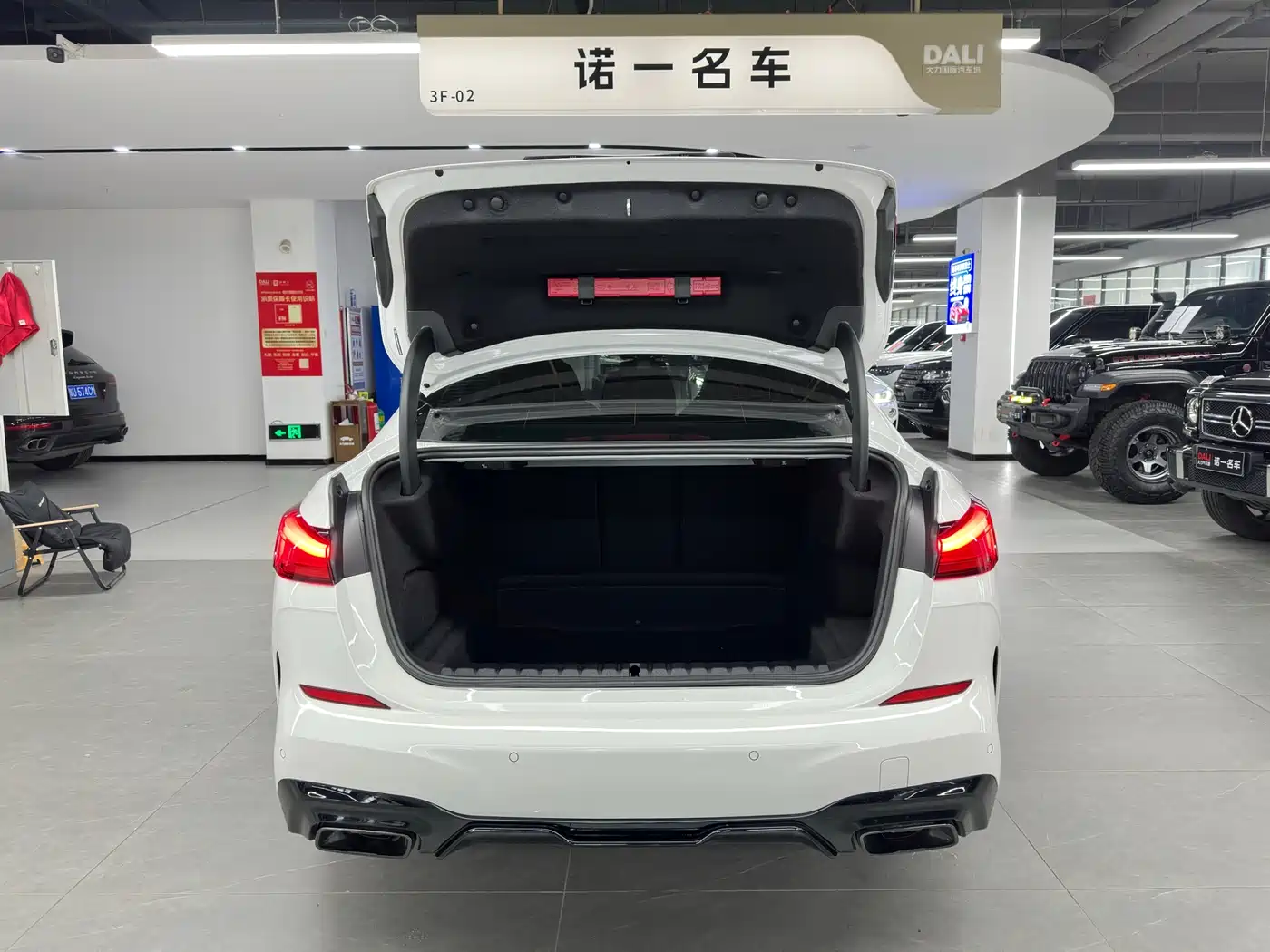 BMW 2 Series (Import) 2023 Facelift 225i 4-Door Coupe M Sport Shadowline Package фото 23