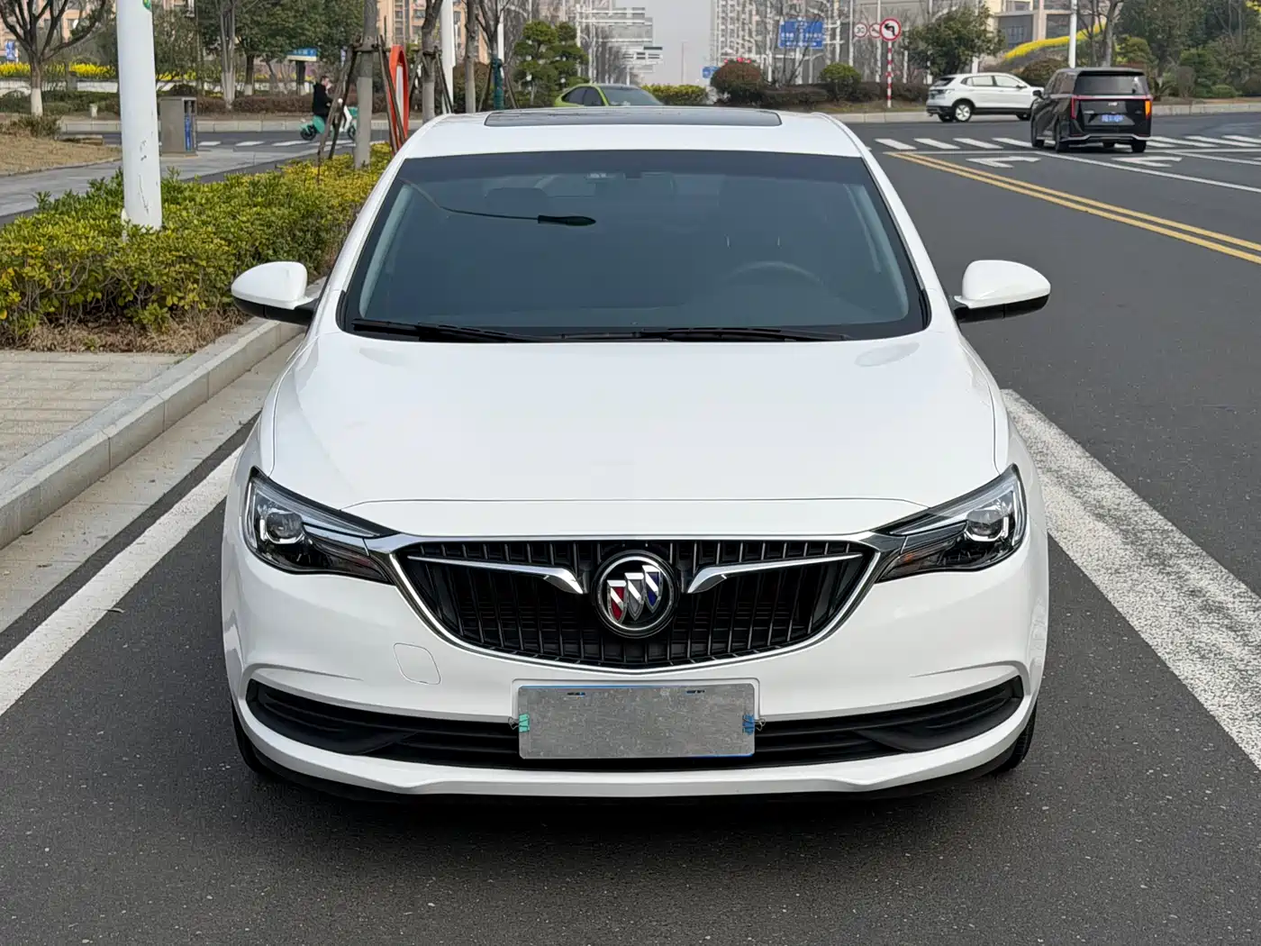 Buick Excelle 2021 Facelift 1.3T Auto Mild Hybrid Elite фото 2