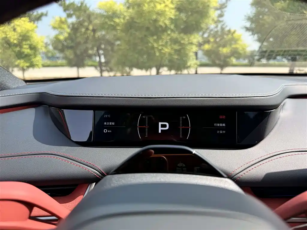 Xiaomi Auto Xiaomi SU7 2024 RWD Ultra Long Range Advanced Smart Driving Pro Edition фото 24