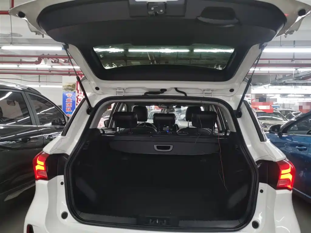 GAC Trumpchi Trumpchi GS4 2018 235T Manual 2WD Luxury фото 19