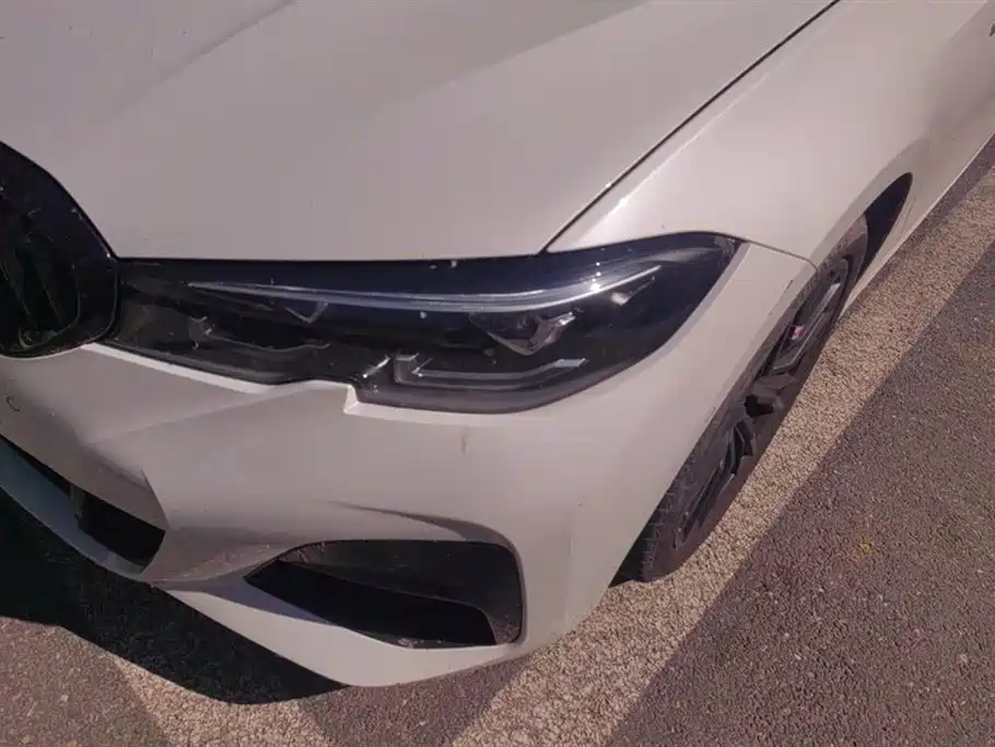 BMW 3 Series 2022 325i M Sport Shadow Edition фото 5