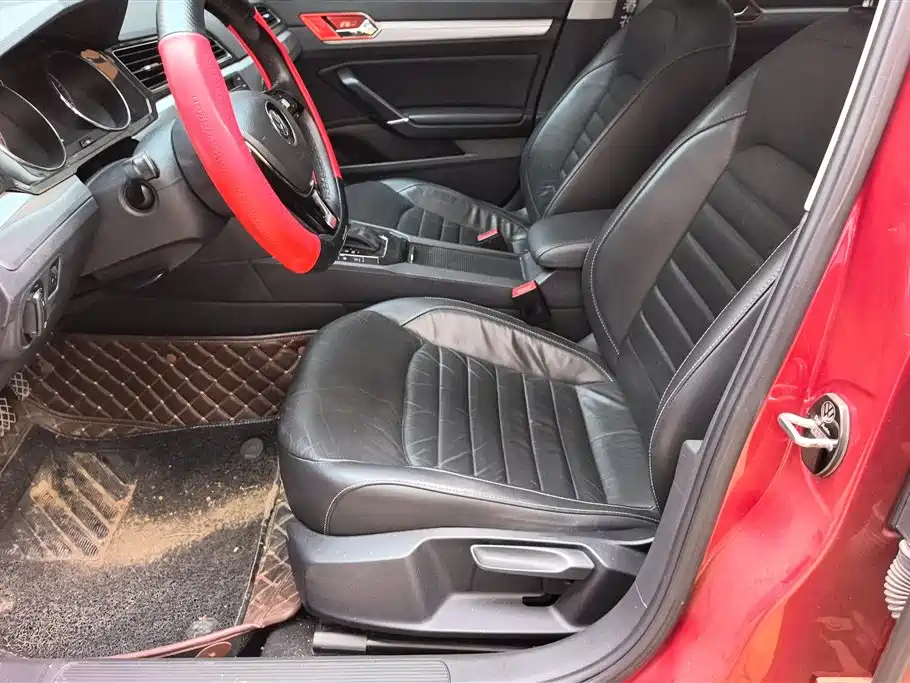 Volkswagen Lamando 2017 280TSI DSG Comfort Edition фото 9