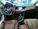 Фото 10 - Buick GL6
