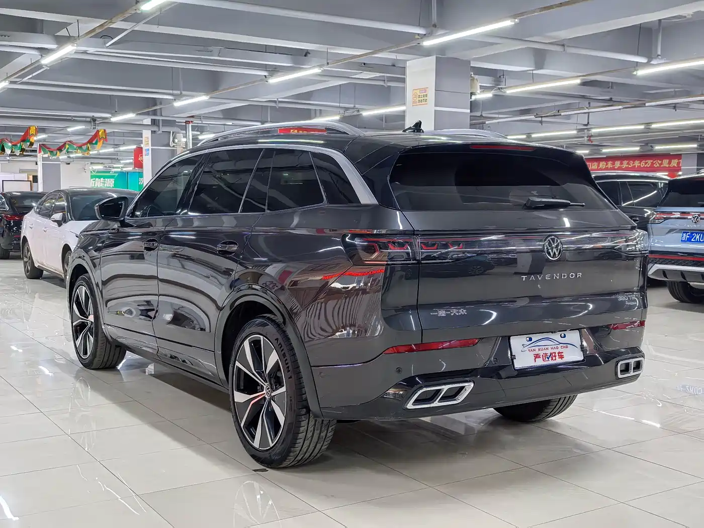 Volkswagen Talagon 2023 380TSI 4WD R-Line Launch Edition фото 9