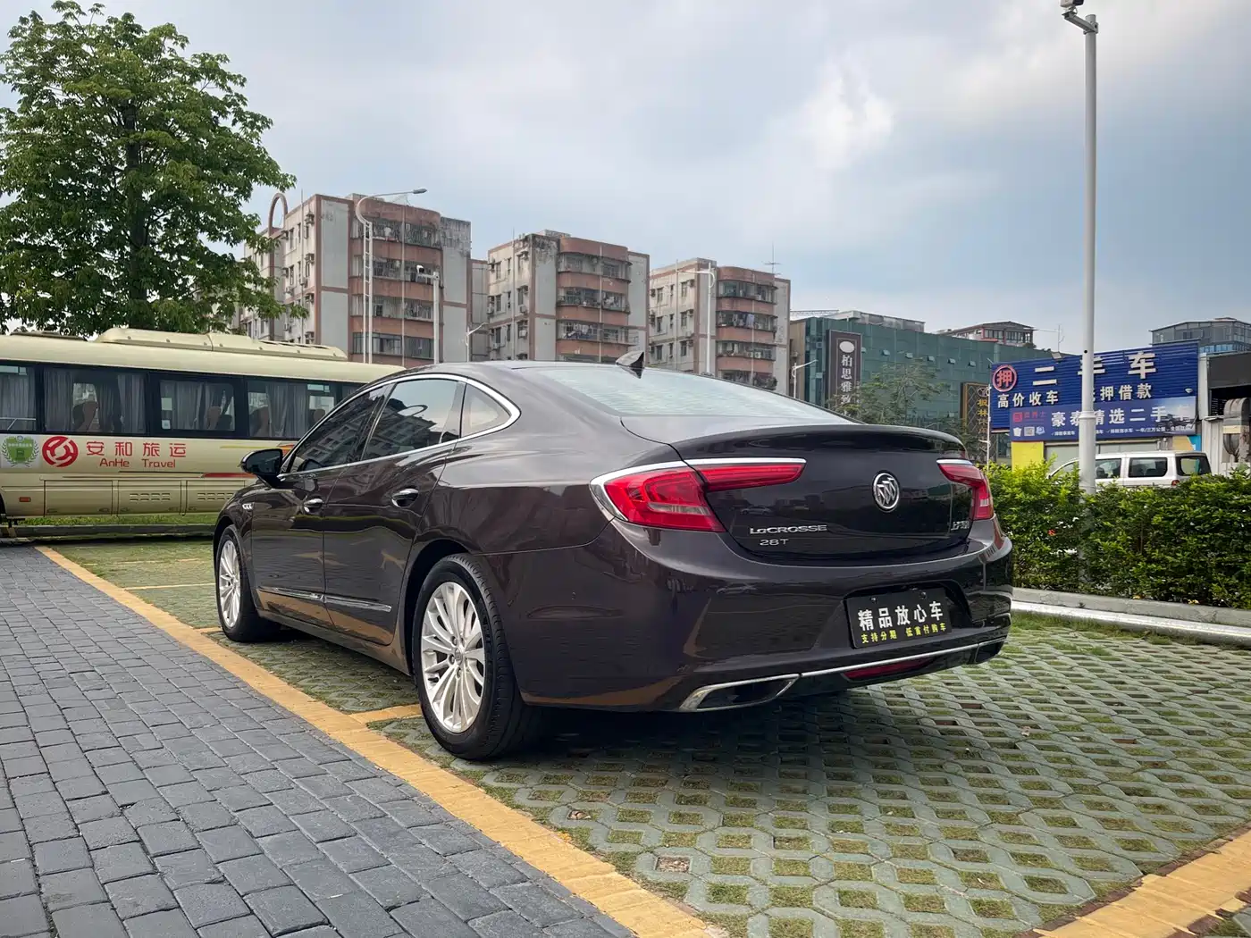 Buick LaCrosse 2016 Model 28T Luxury фото 4