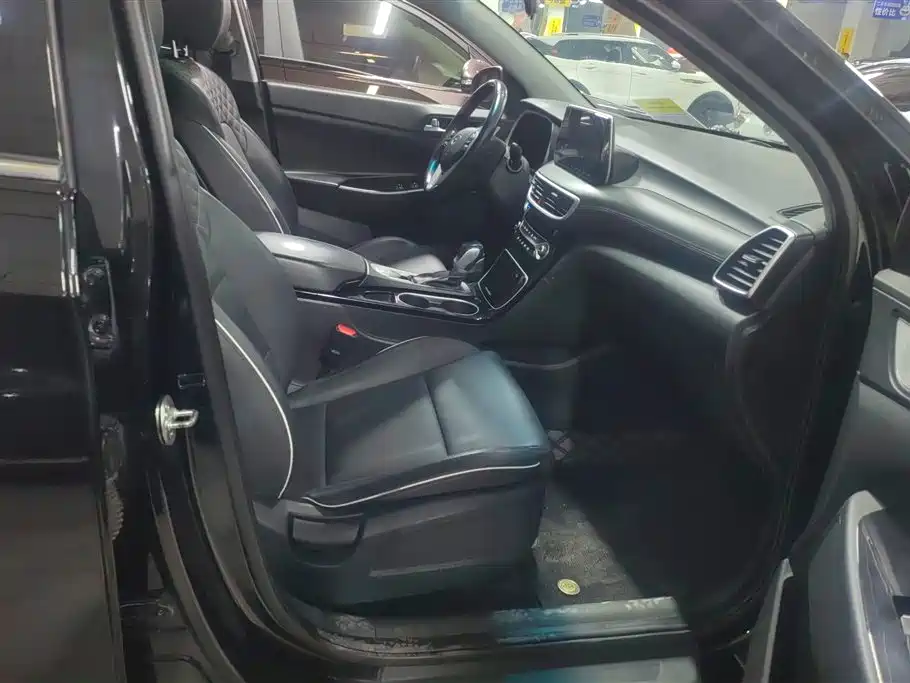 Hyundai Tucson 2019 280TGDi Dual-clutch 2WD Fashion Edition China VI фото 8