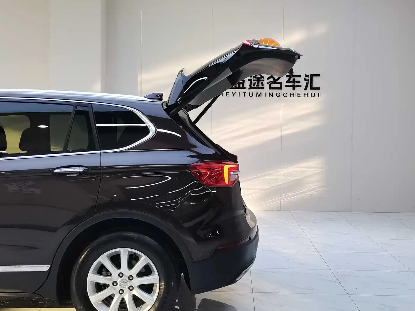 Buick Envision Plus 2020 20T FWD Luxury фото 21
