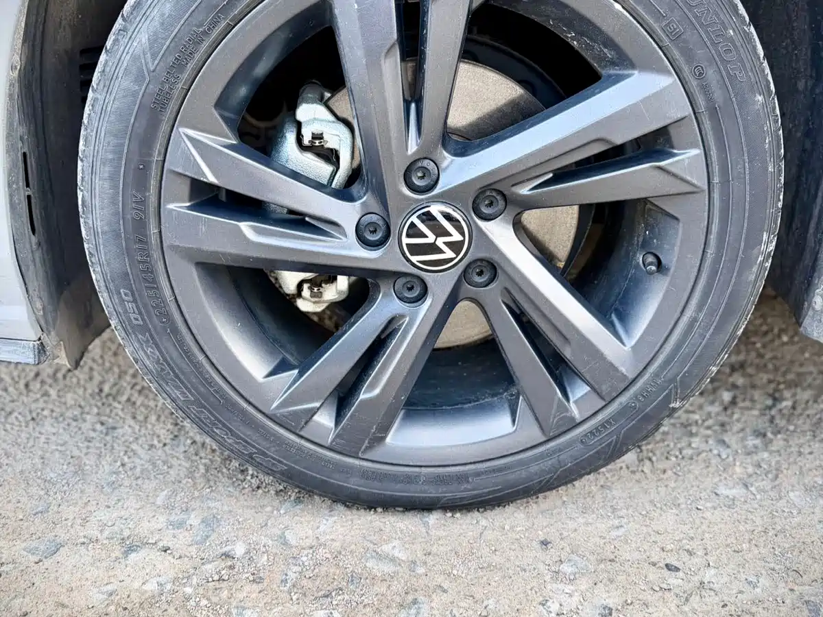 Volkswagen Golf 2021 280TSI DSG R-Line фото 9