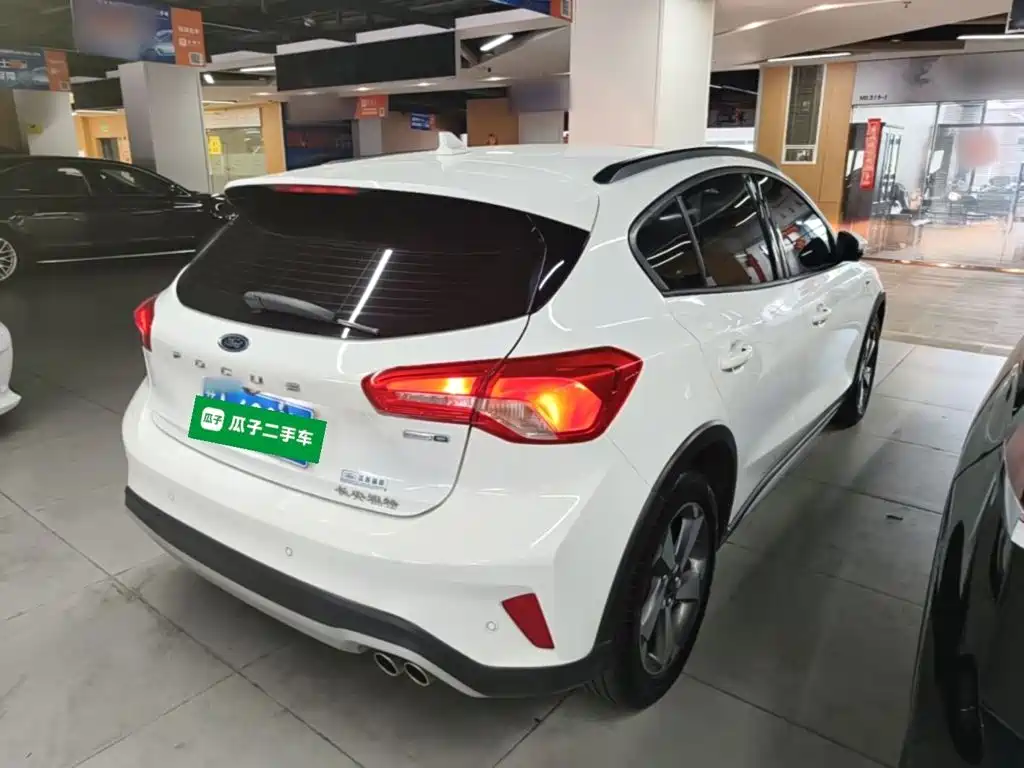 Ford Focus Active 2020 2020 EcoBoost 180 Auto Trendy Edition