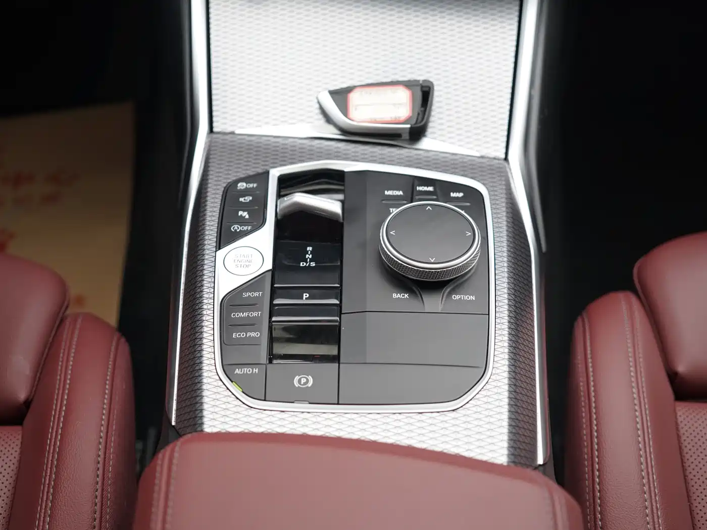 BMW 3 Series 2024 325Li M Sport Shadowline Package фото 17