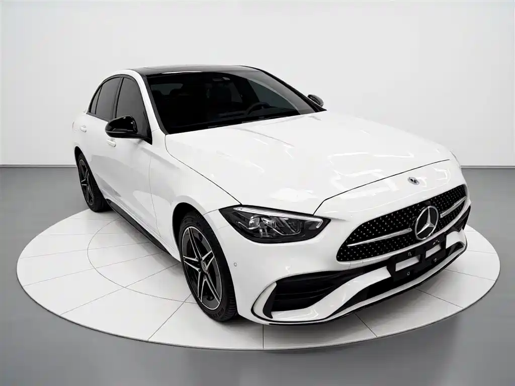 Mercedes-Benz C-Class 2023 Facelift C 260 L Night Sport Edition фото 4
