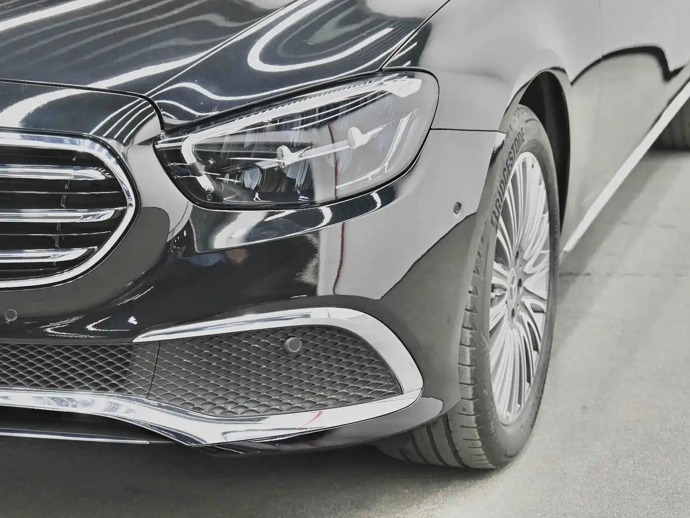 Mercedes-Benz E-Class 2022 E 300 L Luxury фото 4