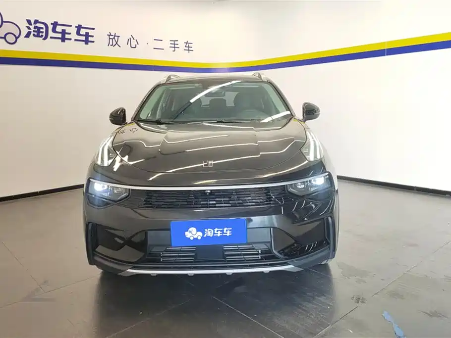 Lynk & Co 01 2023 2.0TD 2WD Pro фото 2