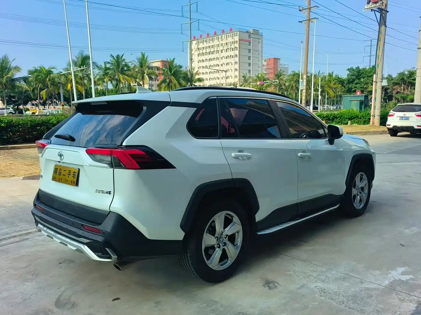 Toyota RAV4 Rongfang 2021 2.0L CVT 2WD Trend фото 7