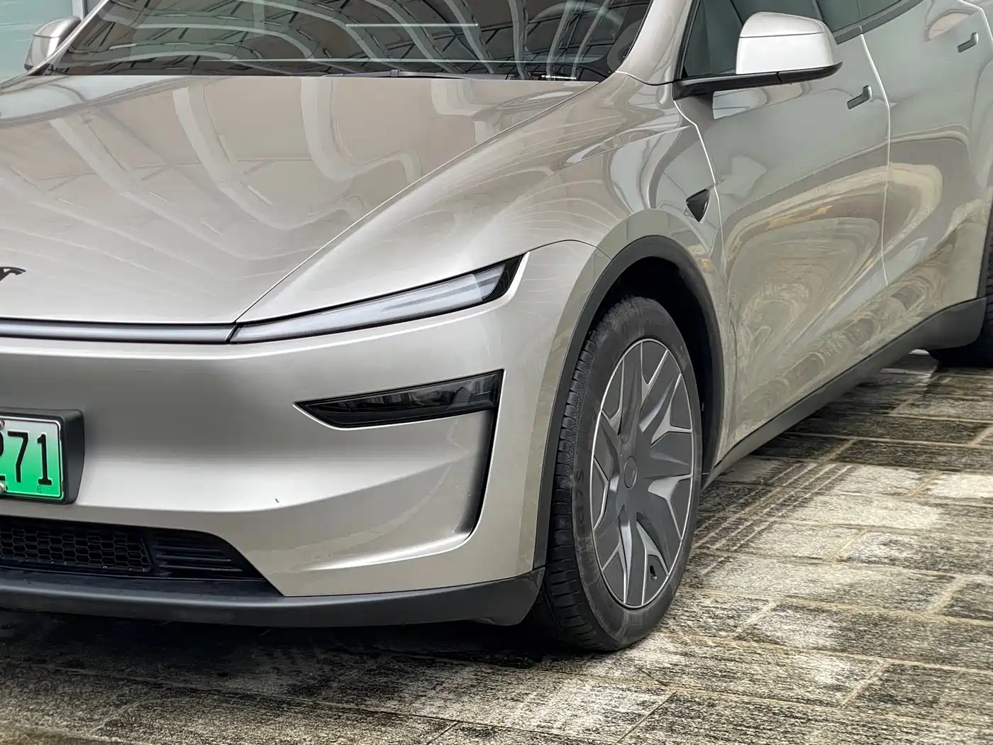 Tesla Model Y L 2026 2025 Facelift Long Range AWD