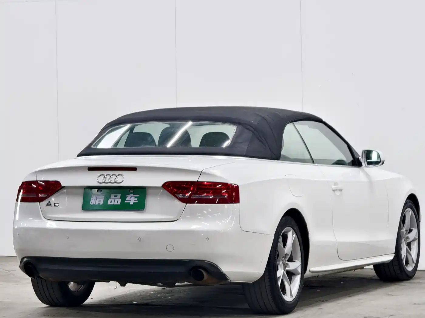 Audi A5 (Import) 2010 2.0TFSI Cabriolet фото 4
