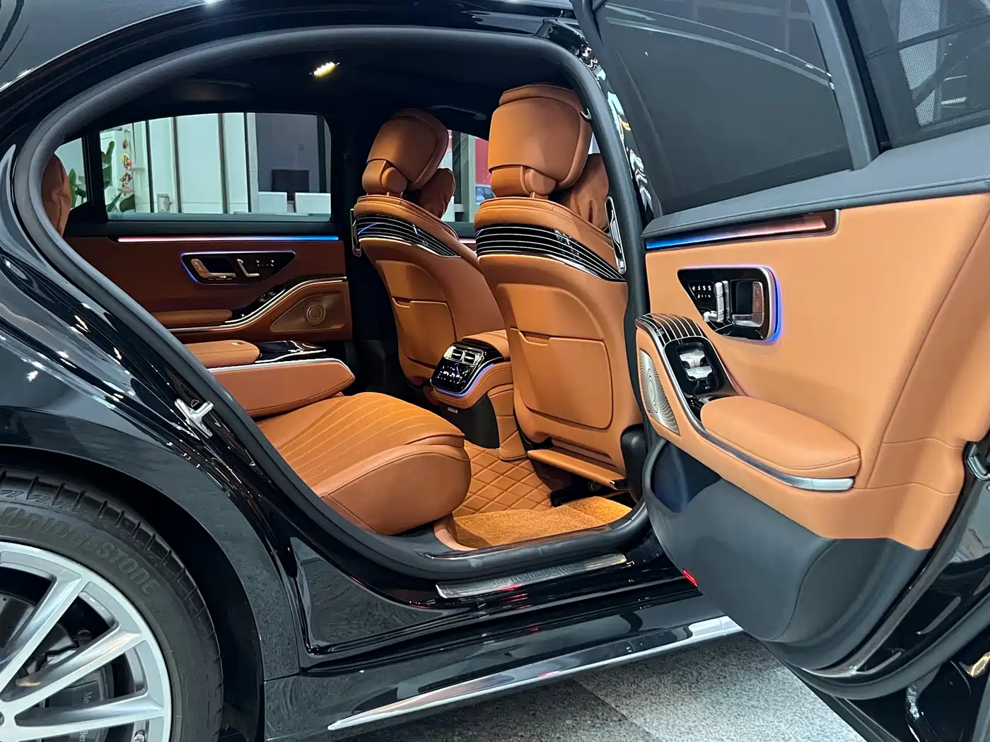Mercedes-Benz S-Class 2023 Model S 450 L 4MATIC фото 8