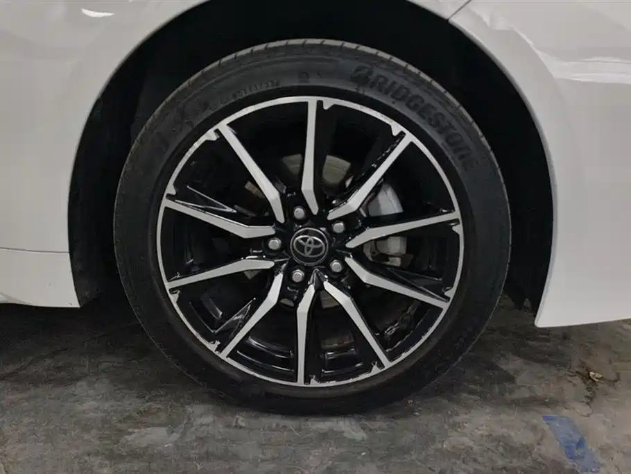 Toyota Levin 2023 Smart Hybrid 1.8L Sport Edition фото 6