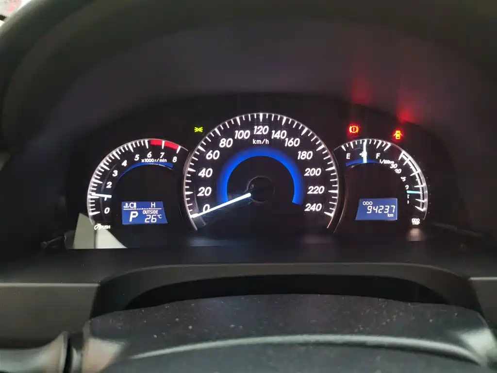 Toyota Camry 2013 2.5G Comfort фото 8