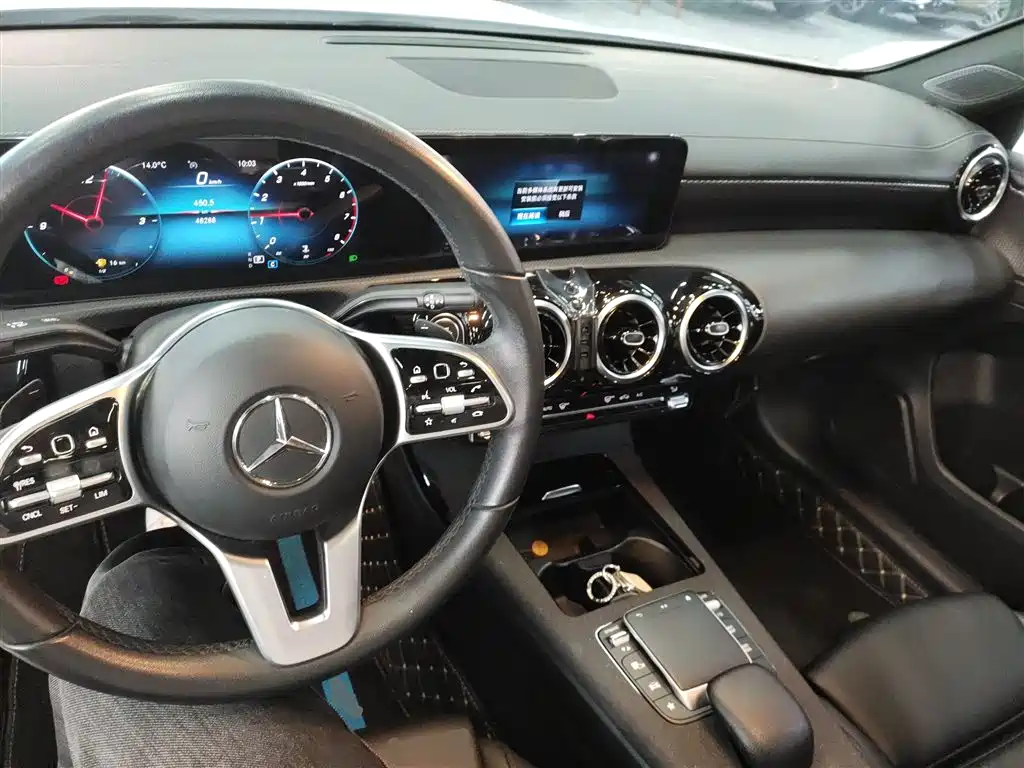 MERCEDES-BENZ CLASS A