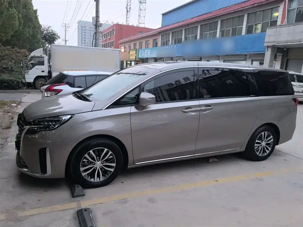 Buick GL8 2023 ES Landmaster Exclusive фото 21