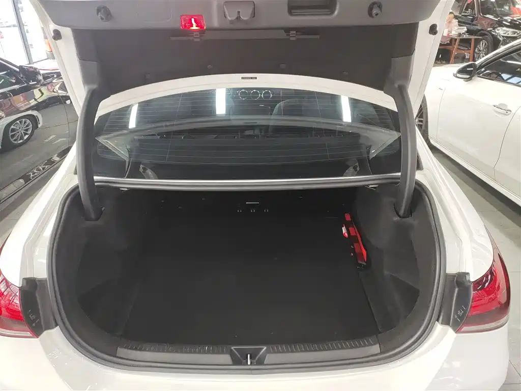 MERCEDES-BENZ CLASS A