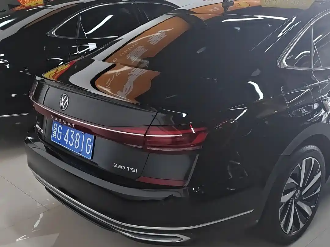 Volkswagen Passat 2023 Facelift 330TSI Elite Edition фото 3