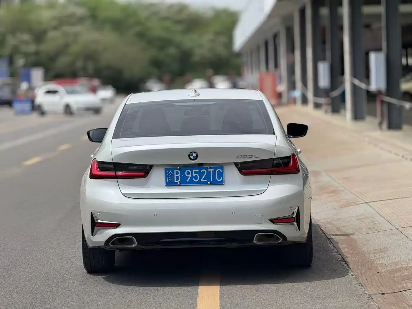 BMW 3 Series 2020 325Li Launch Edition фото 12