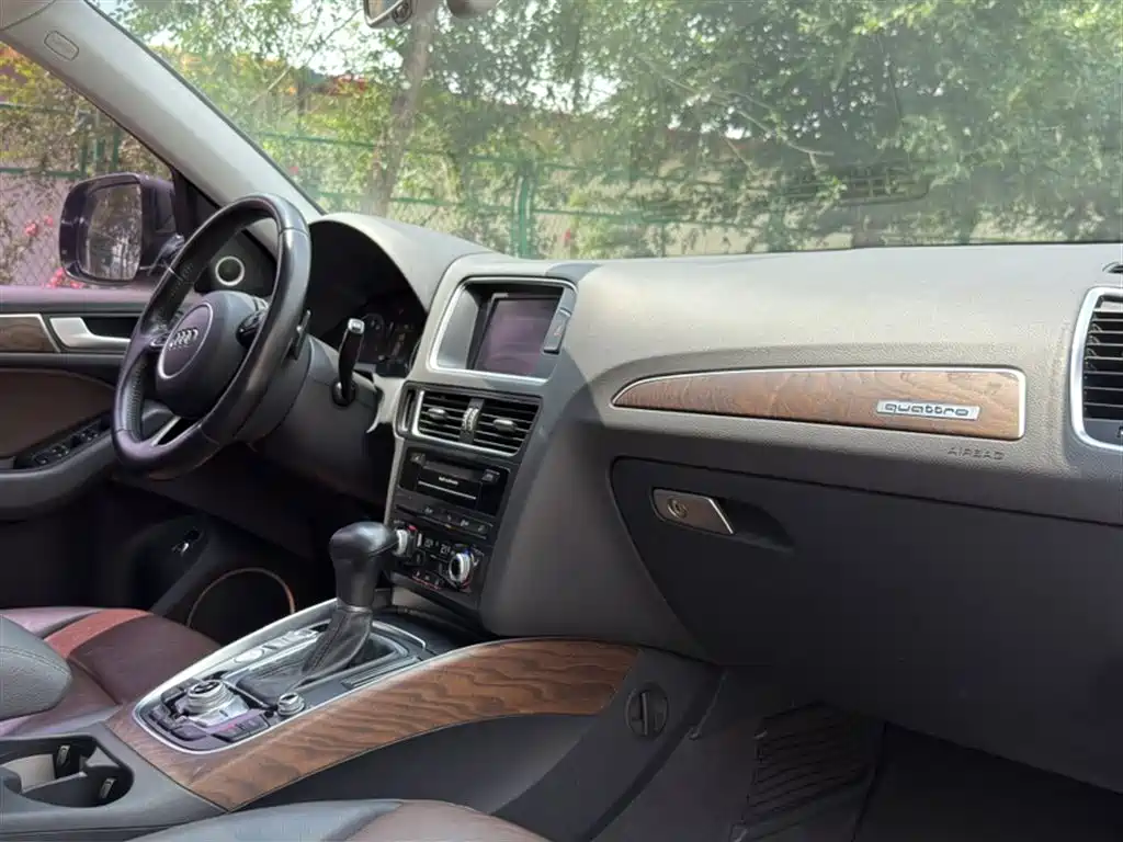 Audi Q5 2016 40 TFSI Comfort Model фото 20
