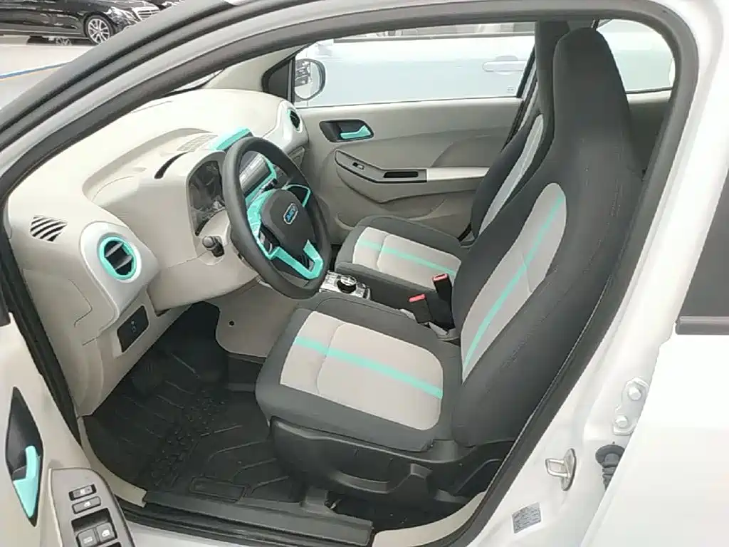 JMCG New Energy Little Kirin 2025 2025 PLUS+ Comfort Model