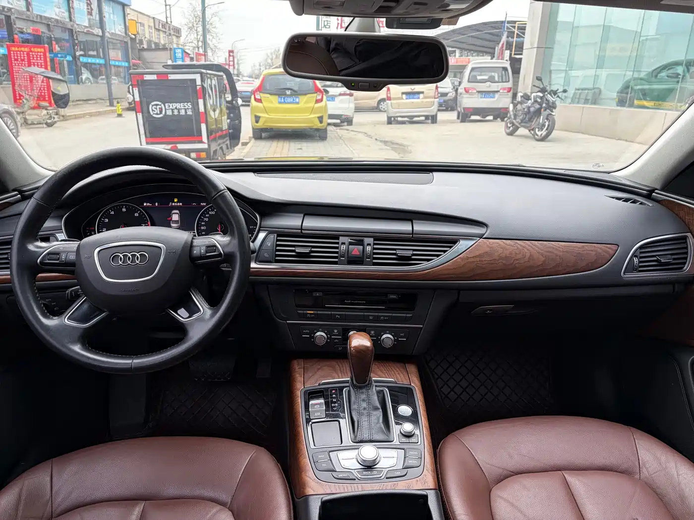 Audi A6L 2018 30th Anniversary 35 TFSI Sport фото 8
