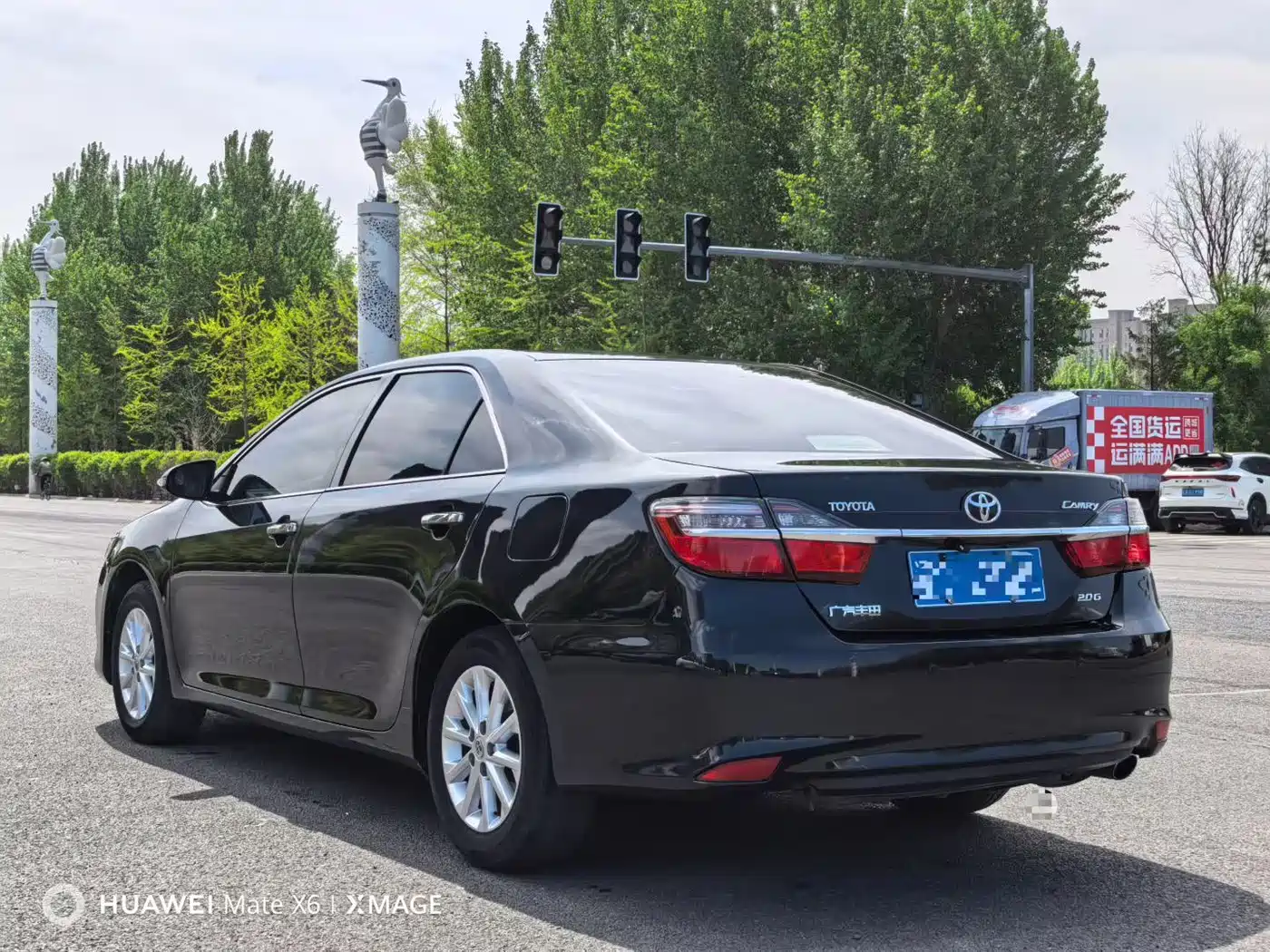 Toyota Camry 2016 2.0G 10th Anniversary Leading Edition фото 9