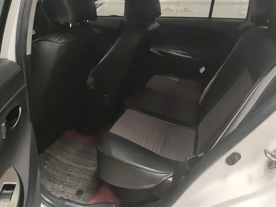 Toyota YARiS L Zhi Xuan 2020 Zhi Xuan X 1.5L CVT Luxury фото 11
