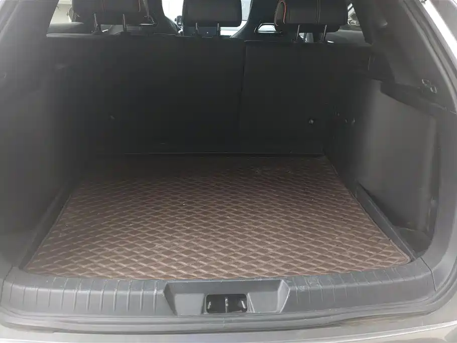 BYD Song PLUS PHEV 2023 Champion Edition DM-i 110KM Flagship PLUS фото 4