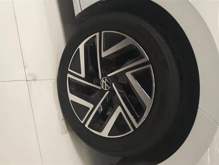 Volkswagen Sagitar 2023 300TSI DSG Leap Edition фото 6