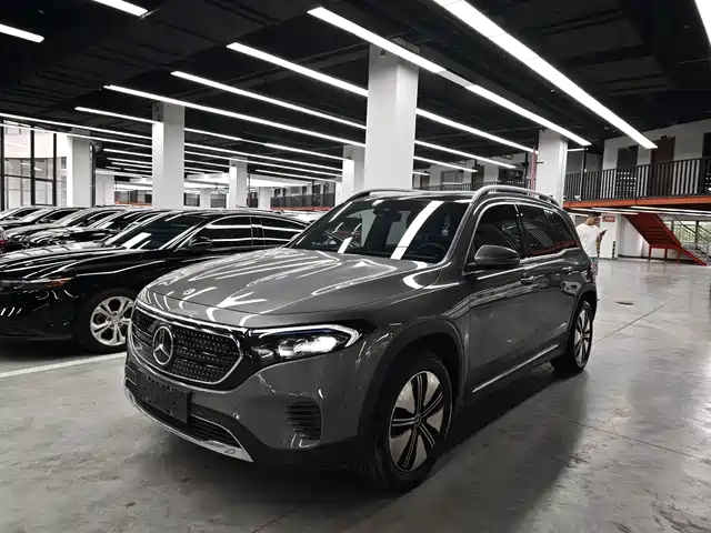 Mercedes-Benz EQB EQB 260