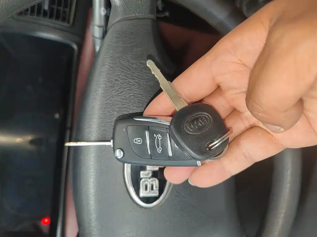 BYD F3 2012 Energy-saving Edition 1.5L Manual Comfort фото 17
