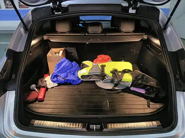 Mercedes-Benz EQC 2021 EQC 400 4MATIC — фото 5