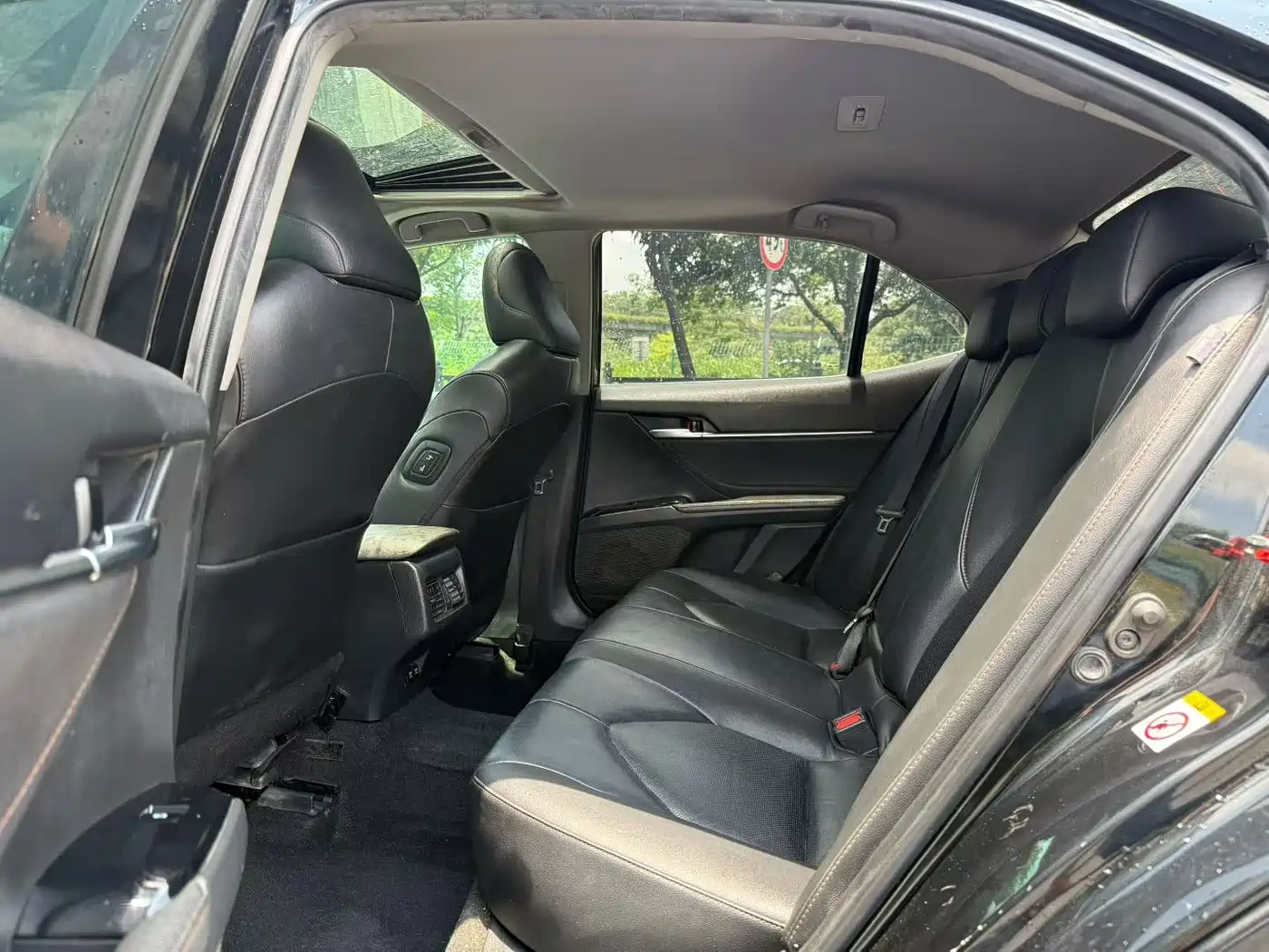 Toyota Camry 2018 2.0G Luxury Edition фото 6