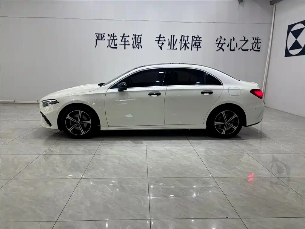 MERCEDES-BENZ CLASS A