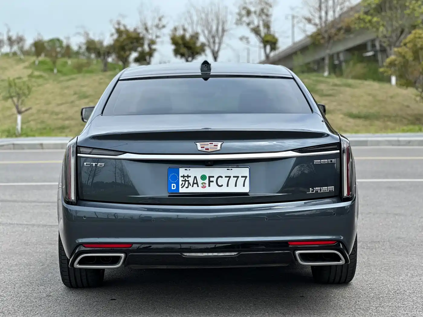 CADILLAC CT6