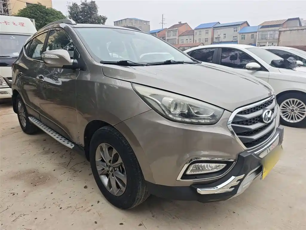 Hyundai Beijing Hyundai ix35 2015 2.0L Automatic 2WD Comfort China V фото 4